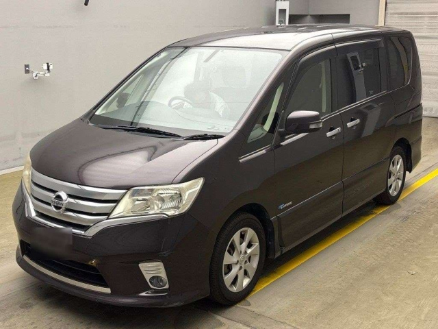 NISSAN SERENA 2013