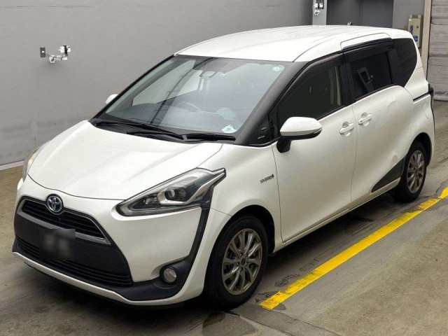 TOYOTA SIENTA 2016