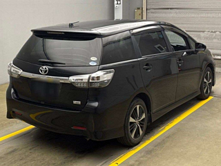 TOYOTA WISH 2012