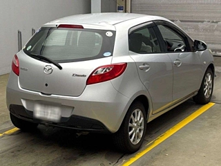 MAZDA DEMIO 2009