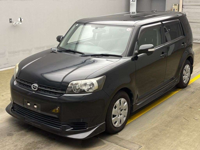 TOYOTA COROLLA RUMION 2010