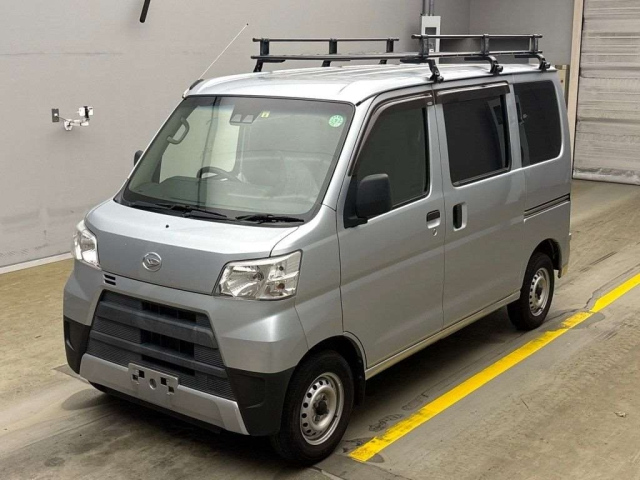 DAIHATSU HIJET VAN 2019