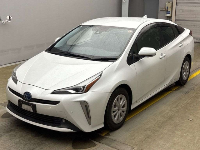 TOYOTA PRIUS 2021