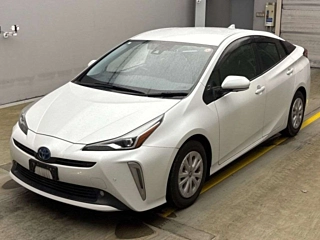 TOYOTA PRIUS 2021