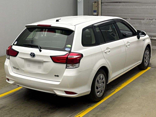 TOYOTA COROLLA FIELDER 2018