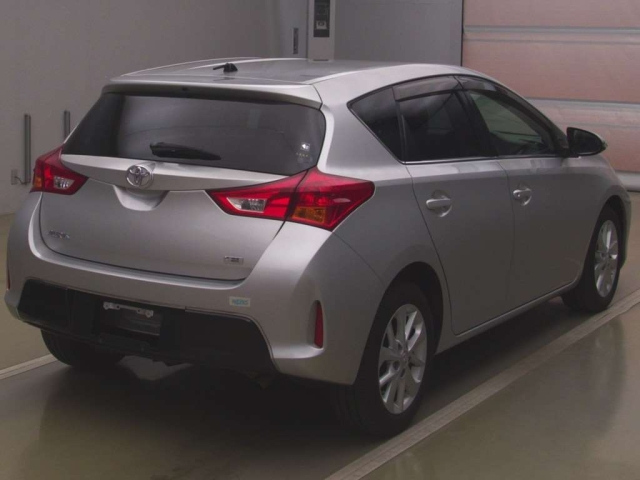 TOYOTA AURIS 2014