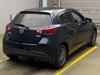 MAZDA DEMIO 2015