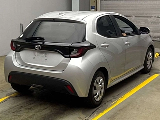 TOYOTA YARIS 2021