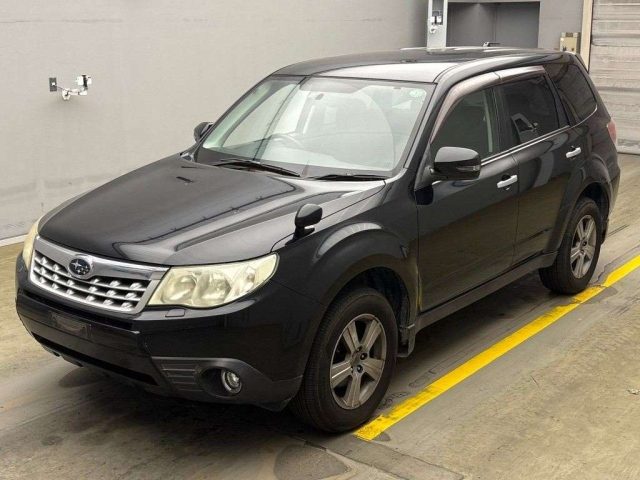 SUBARU FORESTER 2011