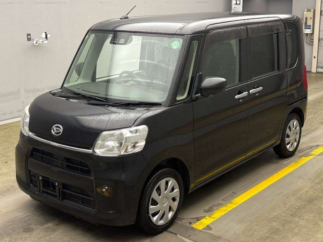 DAIHATSU TANTO 2018