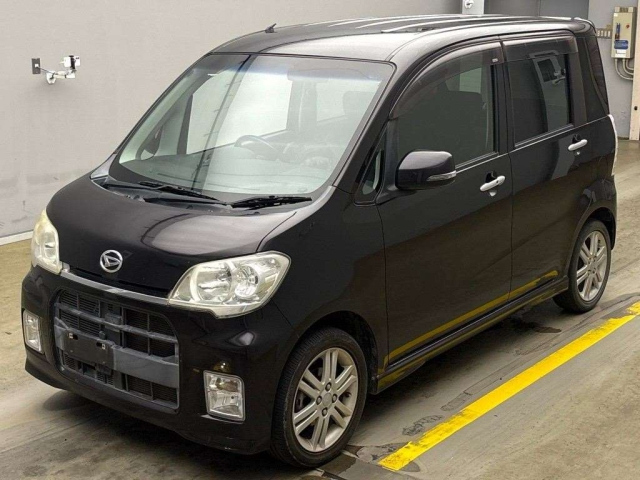 DAIHATSU TANTO EXE 2010