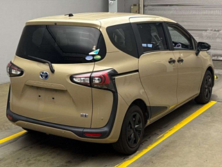 TOYOTA SIENTA 2021