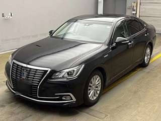 TOYOTA CROWN 2018