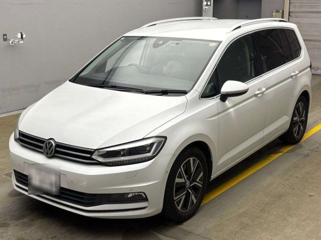 VOLKSWAGEN GOLF TOURAN 2020