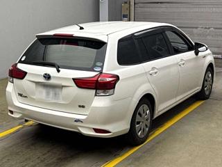 TOYOTA COROLLA FIELDER 2016