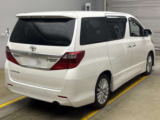 TOYOTA ALPHARD 2012