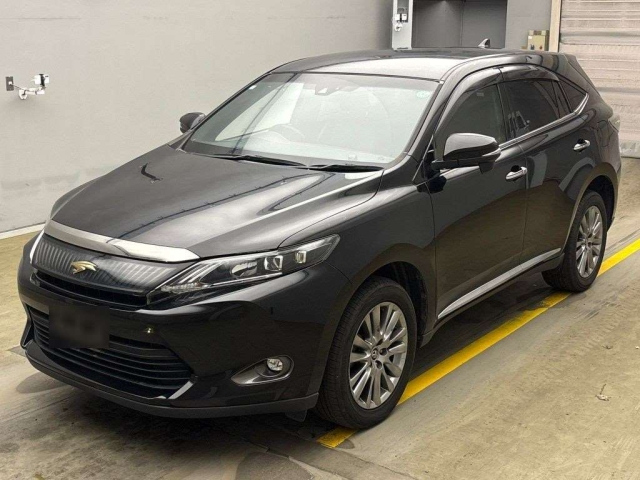 TOYOTA HARRIER 2017