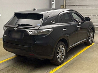 TOYOTA HARRIER 2017