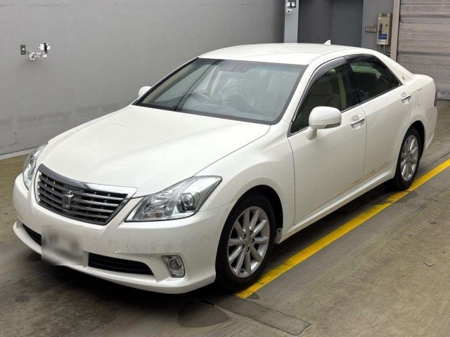 TOYOTA CROWN 2012