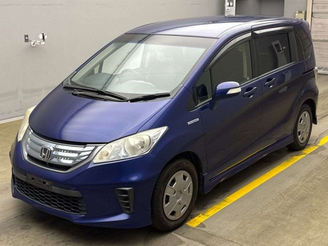 HONDA FREED 2013