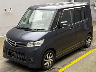 NISSAN ROOX 2012
