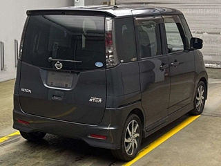 NISSAN ROOX 2012