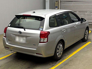 TOYOTA COROLLA FIELDER 2015