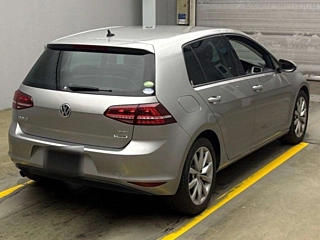 VOLKSWAGEN GOLF 2017