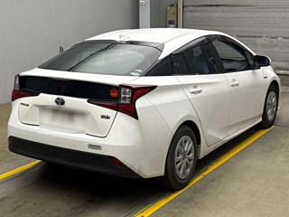 TOYOTA PRIUS 2020