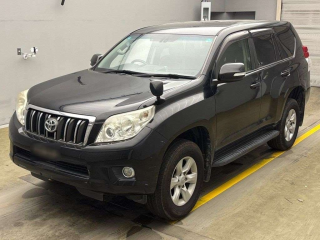 TOYOTA LAND CRUISER PRADO 2013