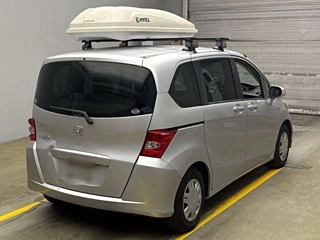 HONDA FREED 2009
