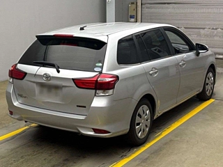 TOYOTA COROLLA FIELDER 2016
