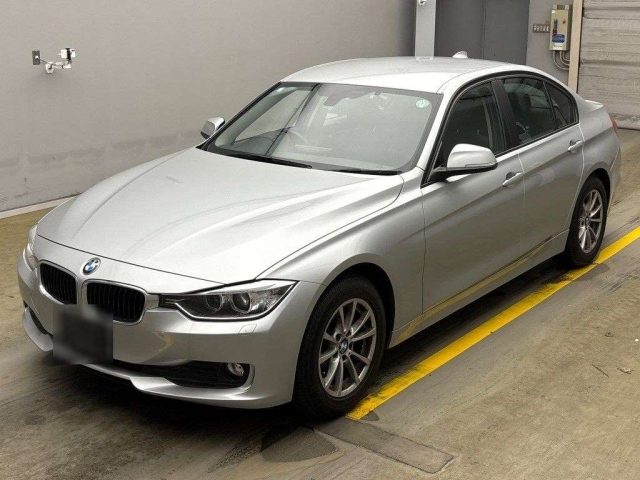 BMW 3 SERIES 2013