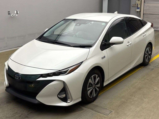 TOYOTA PRIUS PHV 2018