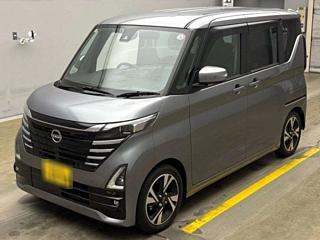 NISSAN ROOX 2023