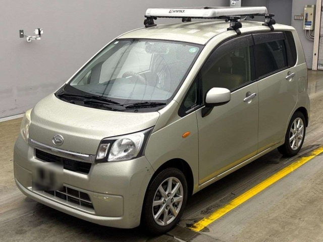 DAIHATSU MOVE 2013