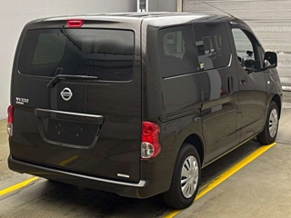 NISSAN NV200 2019