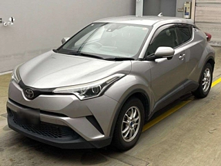 TOYOTA C-HR 2017