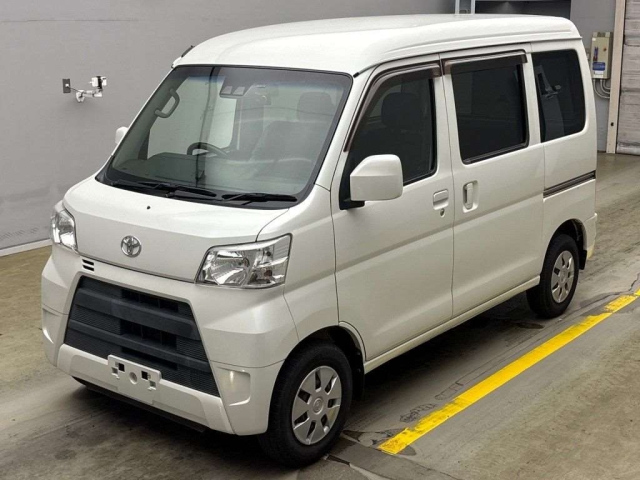 TOYOTA PIXIS VAN 2019