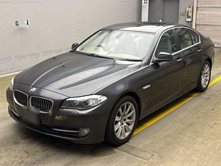 BMW 5 SERIES 2010
