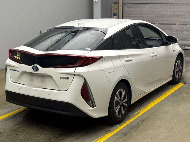 TOYOTA PRIUS PHV 2020
