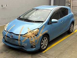 TOYOTA AQUA 2012