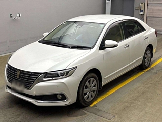 TOYOTA PREMIO 2016