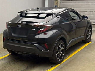 TOYOTA C-HR 2017