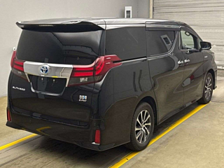 TOYOTA ALPHARD 2015