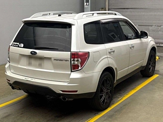 SUBARU FORESTER 2010