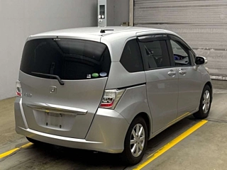 HONDA FREED 2012