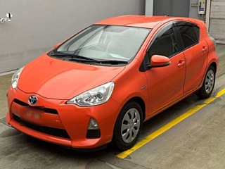 TOYOTA AQUA 2014