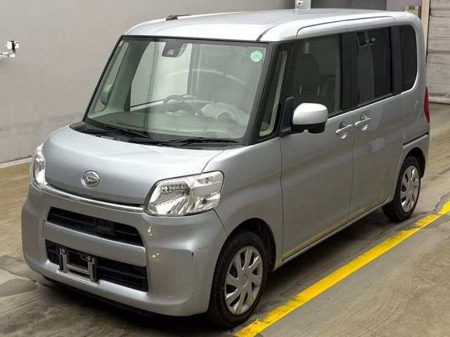 DAIHATSU TANTO 2016