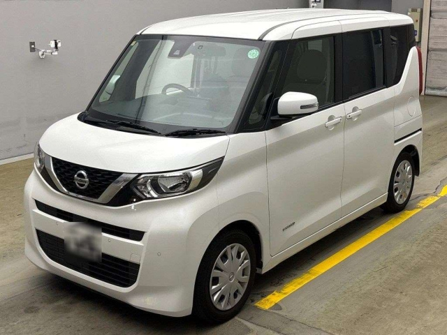 NISSAN ROOX 2020